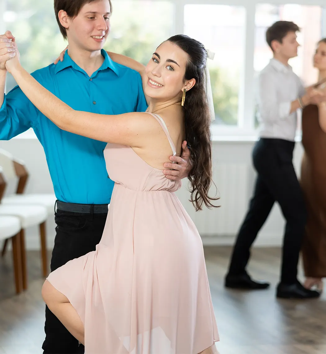 Immersing in everyday Island life